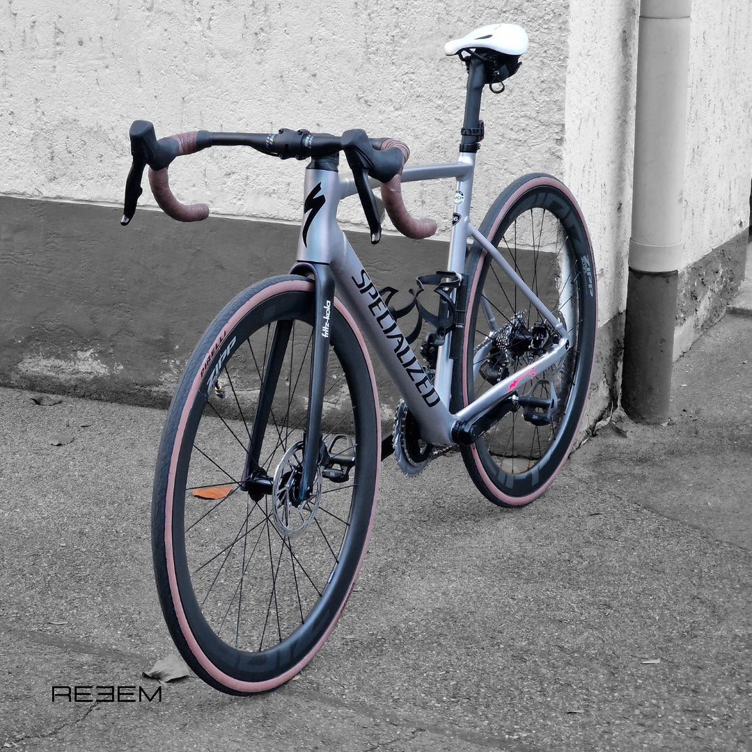 studio REEEM - Custom Bike Aufbau Beispiel Bild Specialized Allez Sprint Custom Rennrad